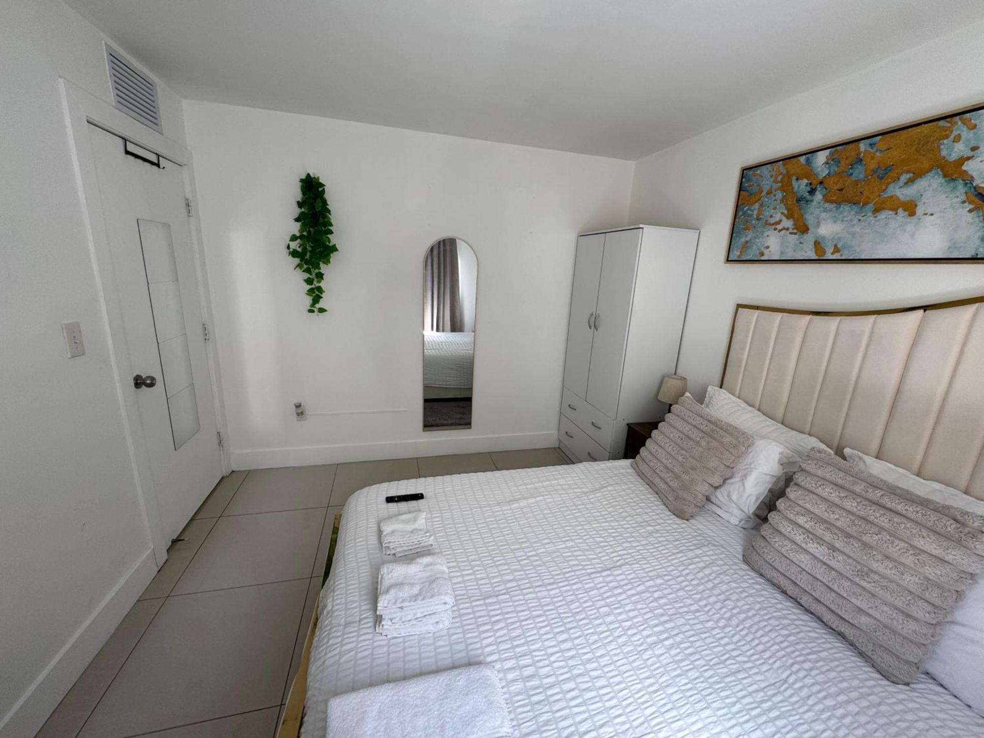 Appartement Modern Bedroom In Shared With Host Miami